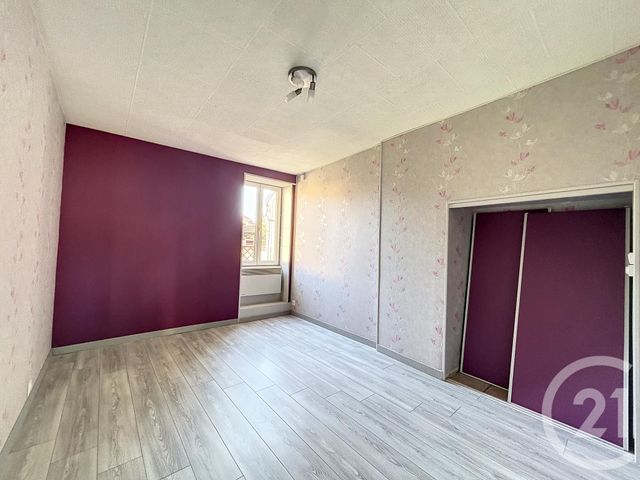 Appartement F2 à louer - 2 pièces - 50.0 m2 - VARENNES SUR ALLIER - 03 - AUVERGNE - Century 21 Lefèbvre Immobilier
