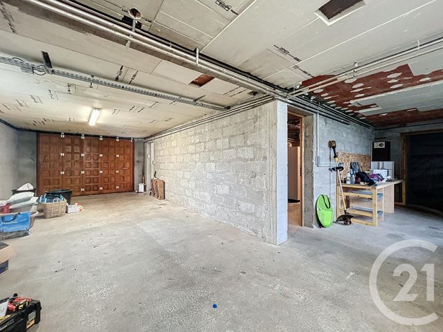 maison à louer - 5 pièces - 127.0 m2 - VARENNES SUR ALLIER - 03 - AUVERGNE - Century 21 Lefèbvre Immobilier