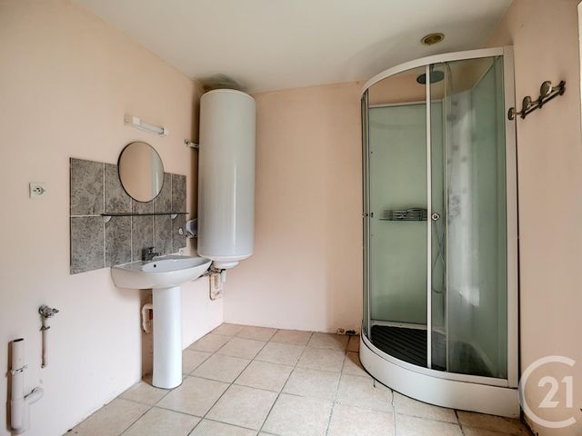 Afficher la photo en grand maison à vendre - 12 pièces - 240.0 m2 - CHANTELLE - 03 - AUVERGNE - Century 21 Lefèbvre Immobilier